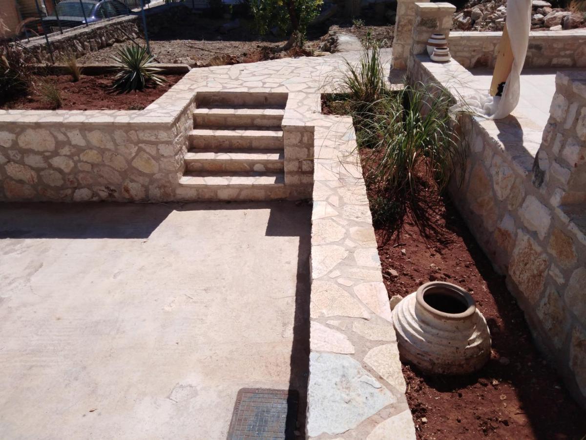 Mangata Suites Homes With Private Pools Spartokhórion 外观 照片