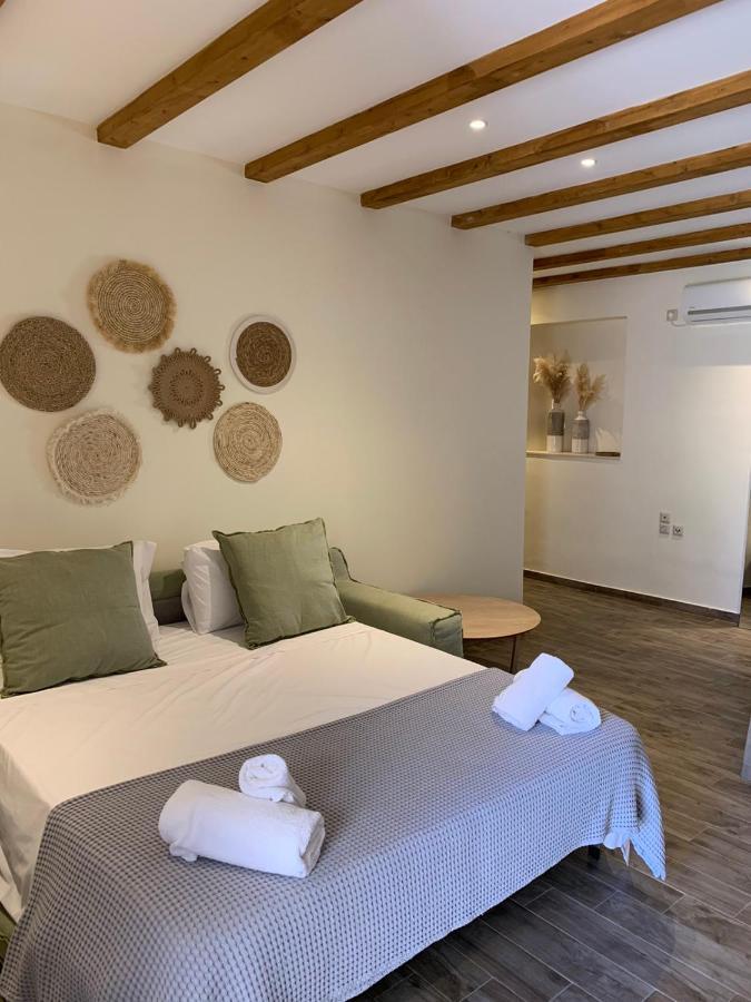Mangata Suites Homes With Private Pools Spartokhórion 外观 照片